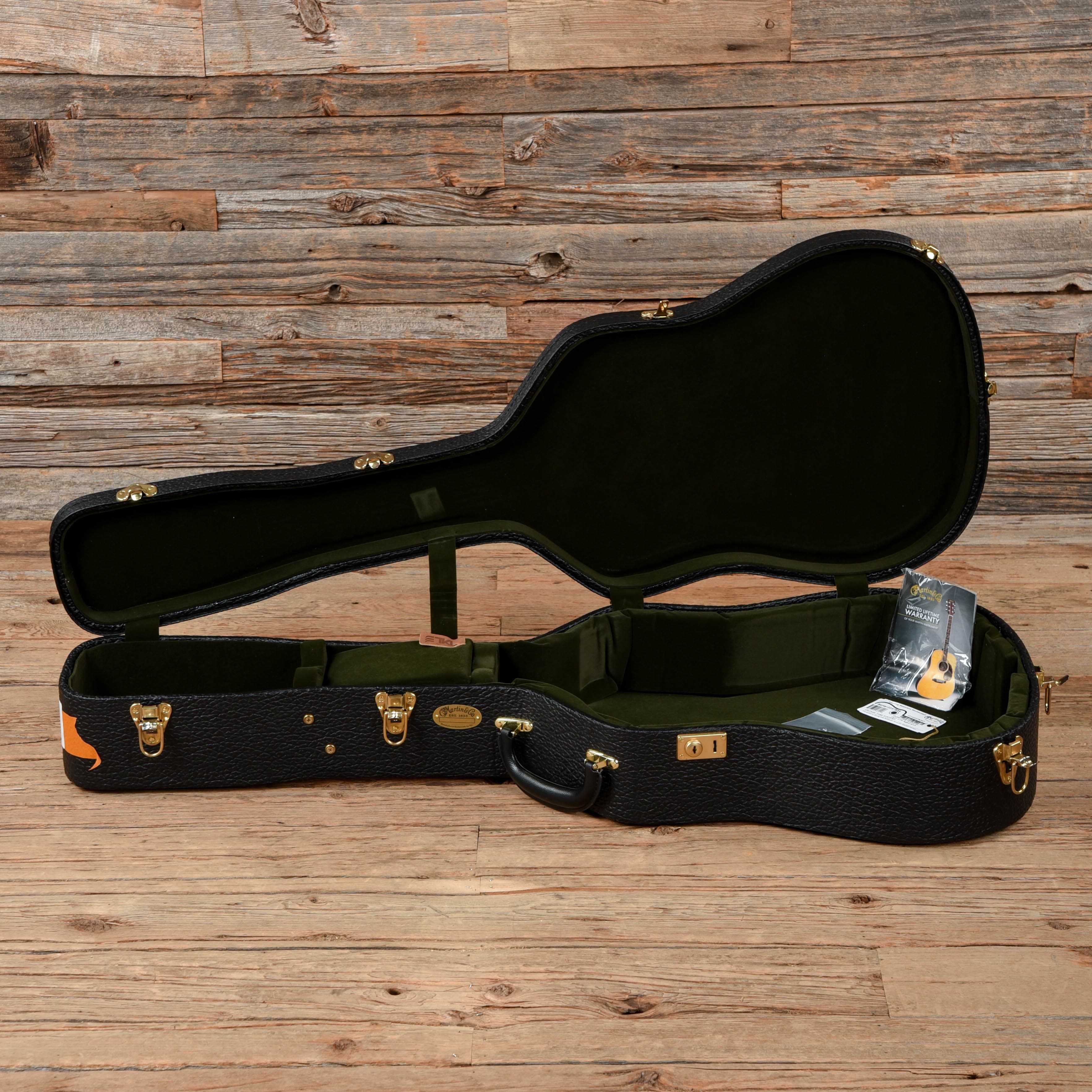 Martin D-28 Authentic 1937 Aged Natural Acoustic Guitars / Dreadnought