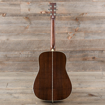 Martin D-28 Dreadnought Sitka Spruce/East Indian Rosewood Ambertone Acoustic Guitars / Dreadnought