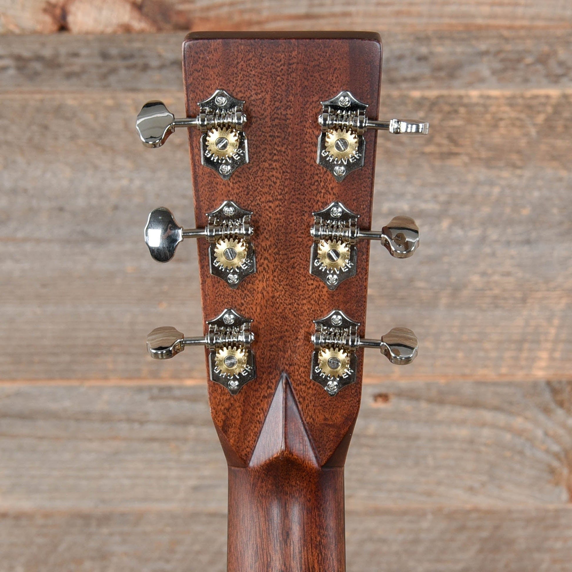 Martin D-28 Dreadnought Sitka Spruce/East Indian Rosewood Ambertone Acoustic Guitars / Dreadnought