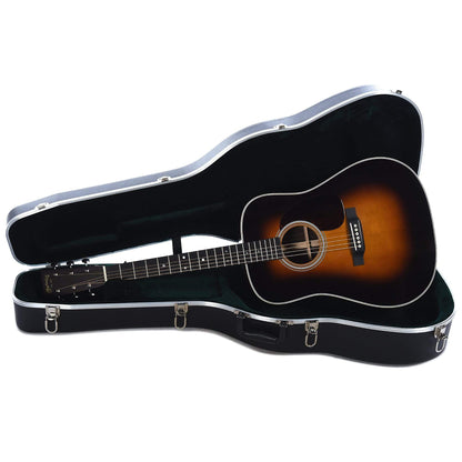 Martin D-28 Dreadnought Sitka Spruce/East Indian Rosewood Sunburst Acoustic Guitars / Dreadnought