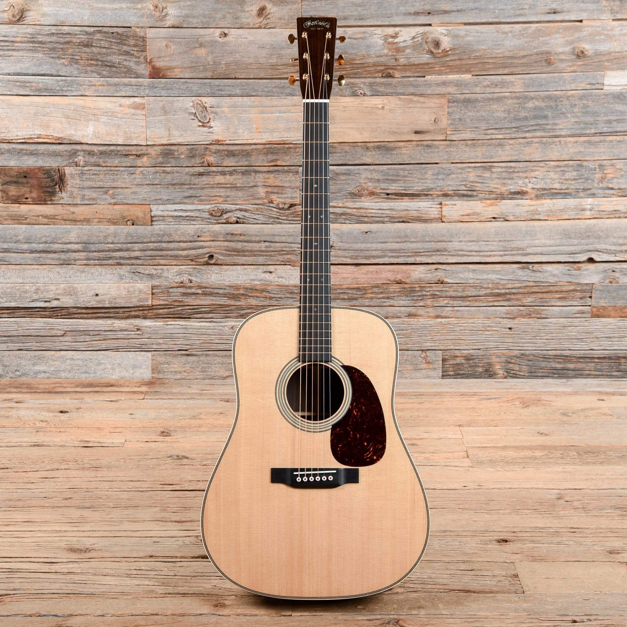 Martin D-28 Modern Deluxe Acoustic Guitars / Dreadnought