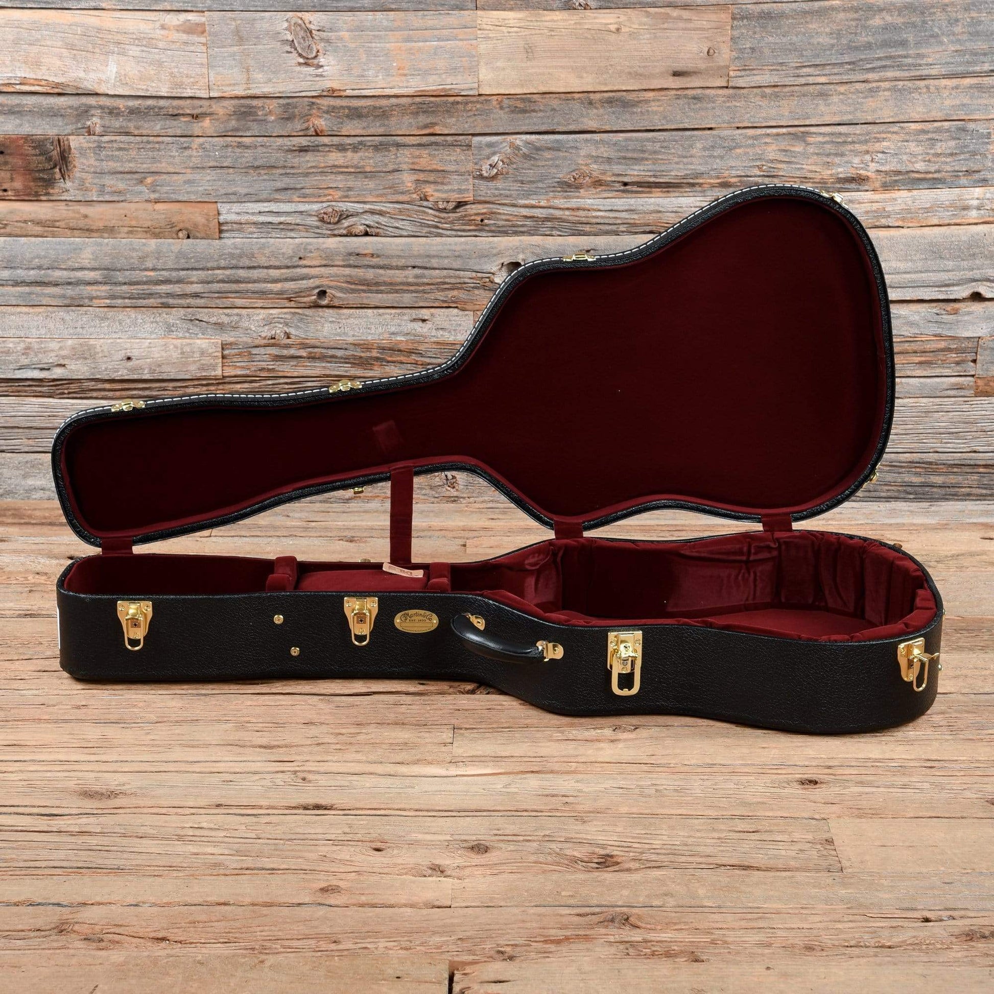 Martin D-28 Modern Deluxe Acoustic Guitars / Dreadnought