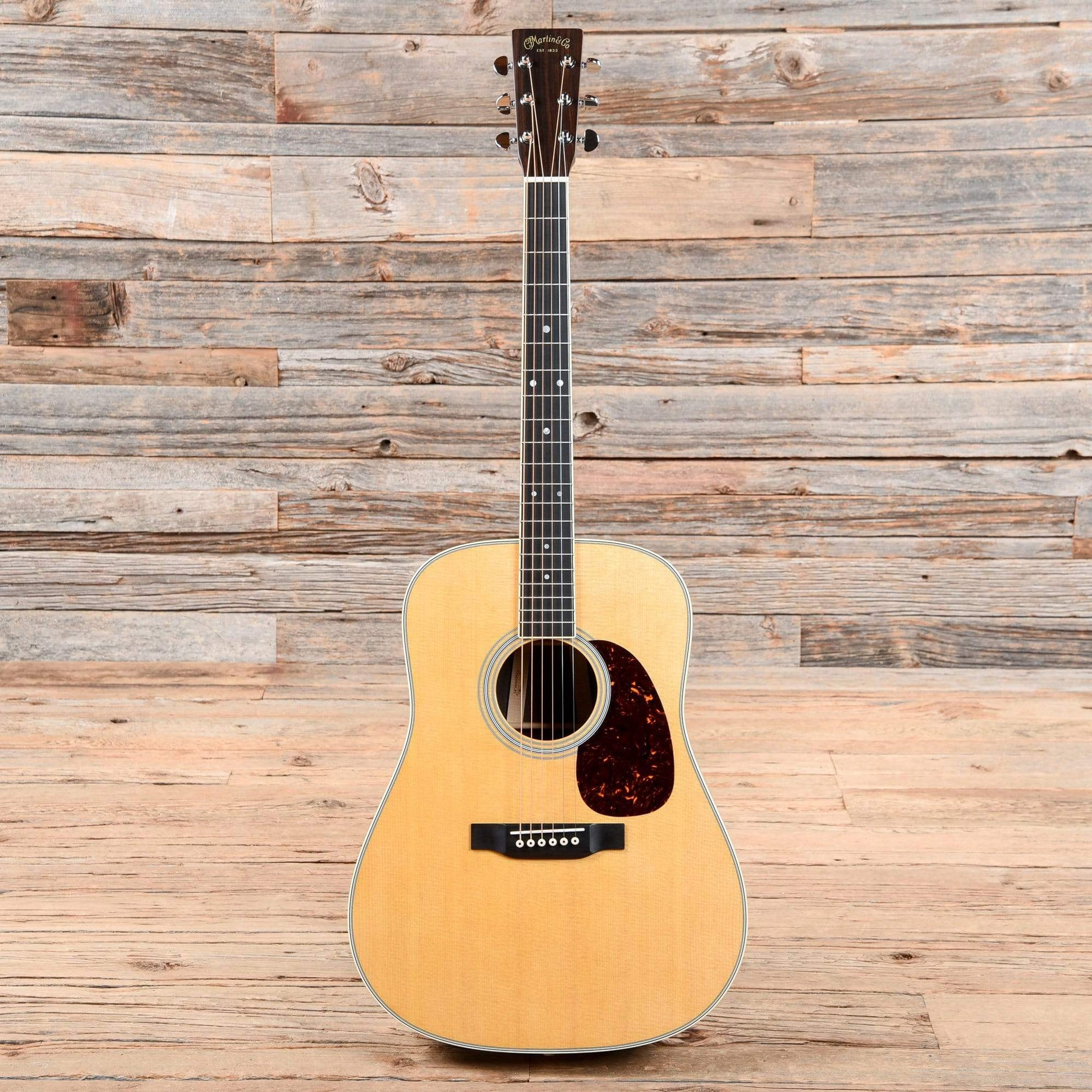 Martin D-35 Natural Acoustic Guitars / Dreadnought