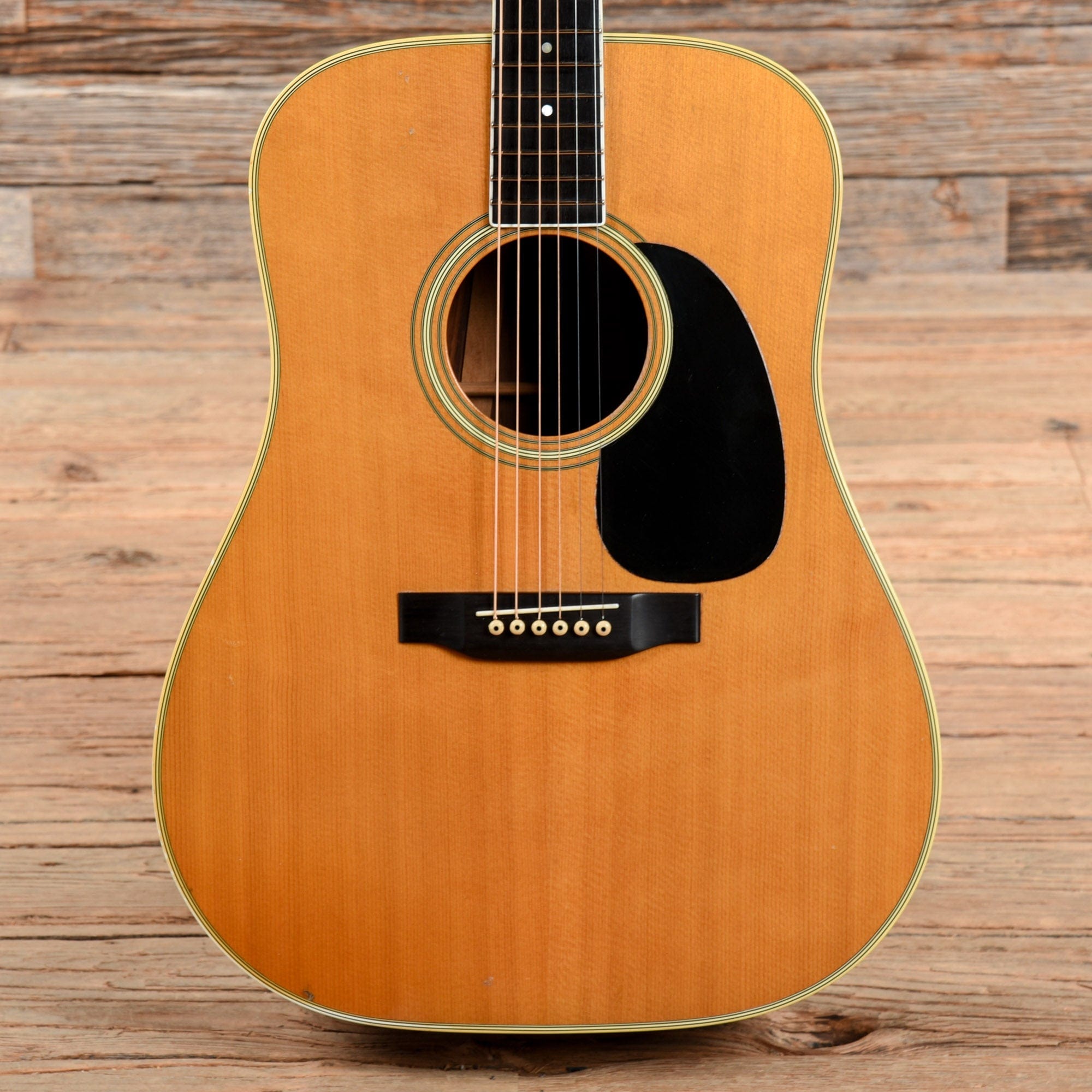 D35 Martin D-35 Natural 1970 – Chicago Music Exchange