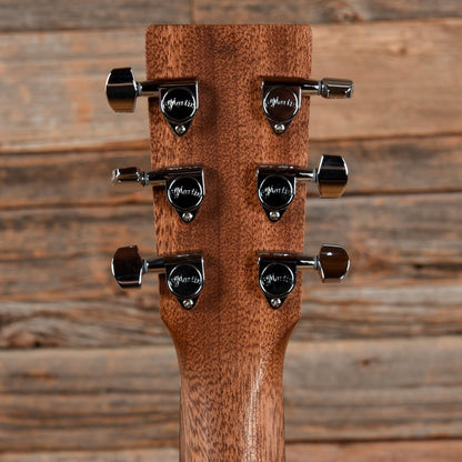 Martin Dreadnought Junior Natural Acoustic Guitars / Dreadnought