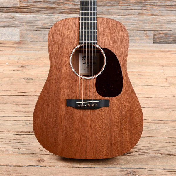martin-acoustic-guitars-