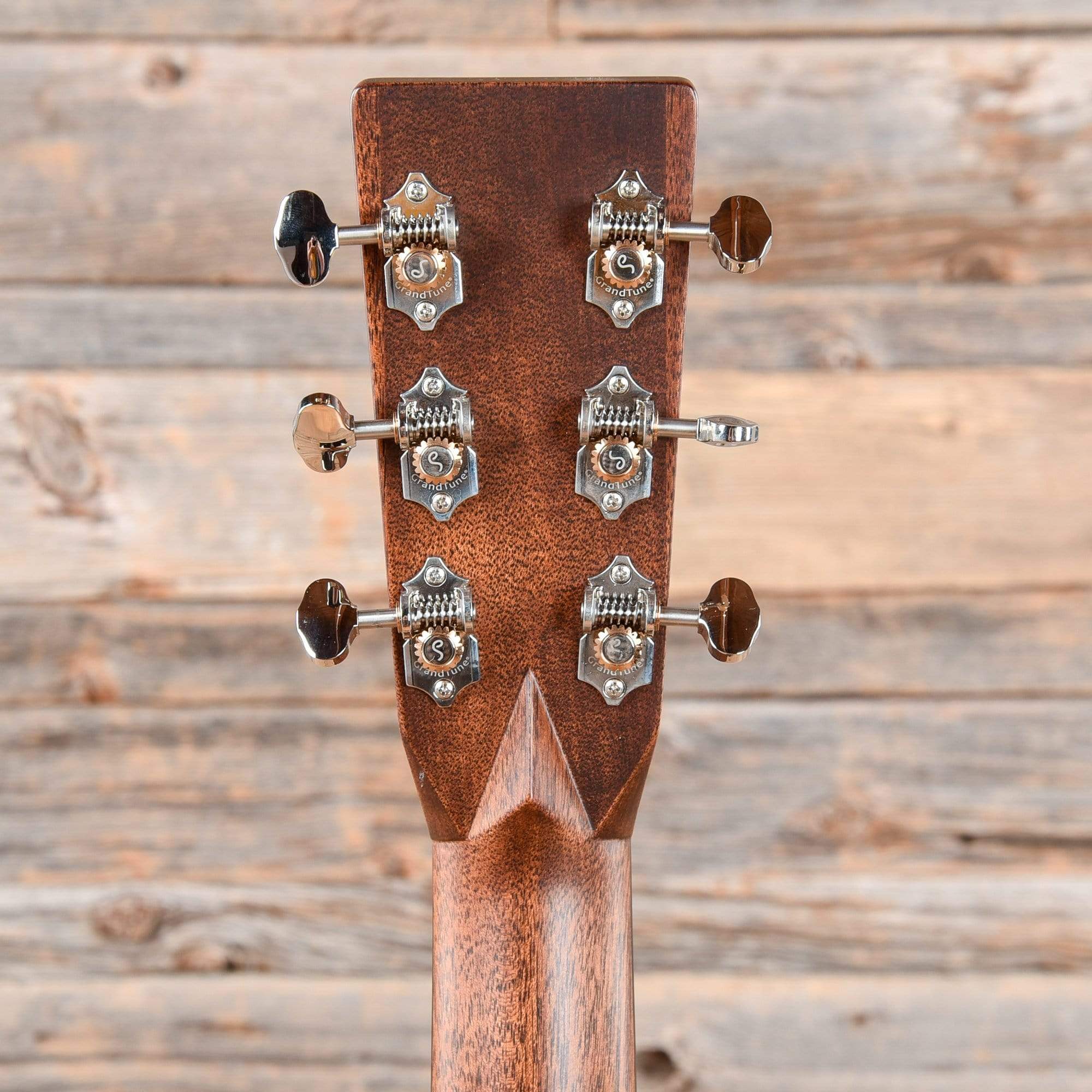 Martin HD-28 Natural Acoustic Guitars / Dreadnought