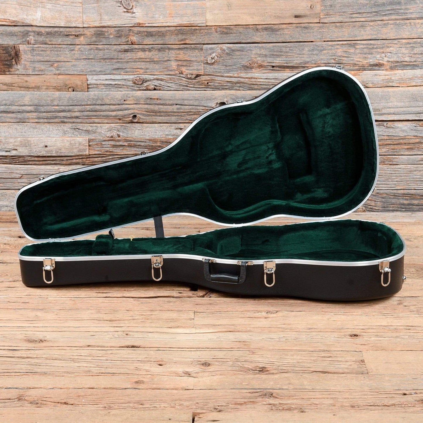 Martin HD-28 Natural Acoustic Guitars / Dreadnought