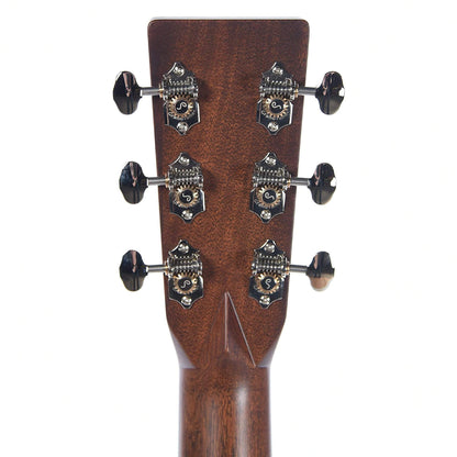 Martin HD-28 Natural Acoustic Guitars / Dreadnought