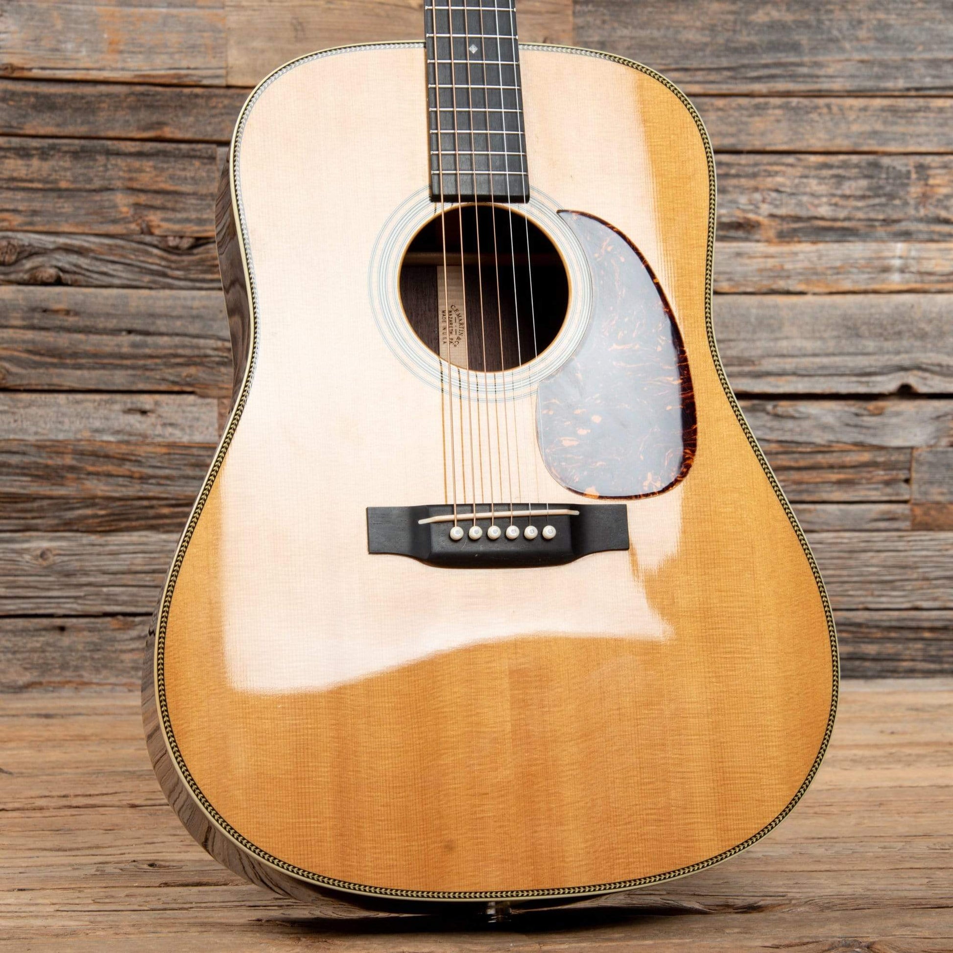 Martin HD-28V Natural 2010 Acoustic Guitars / Dreadnought