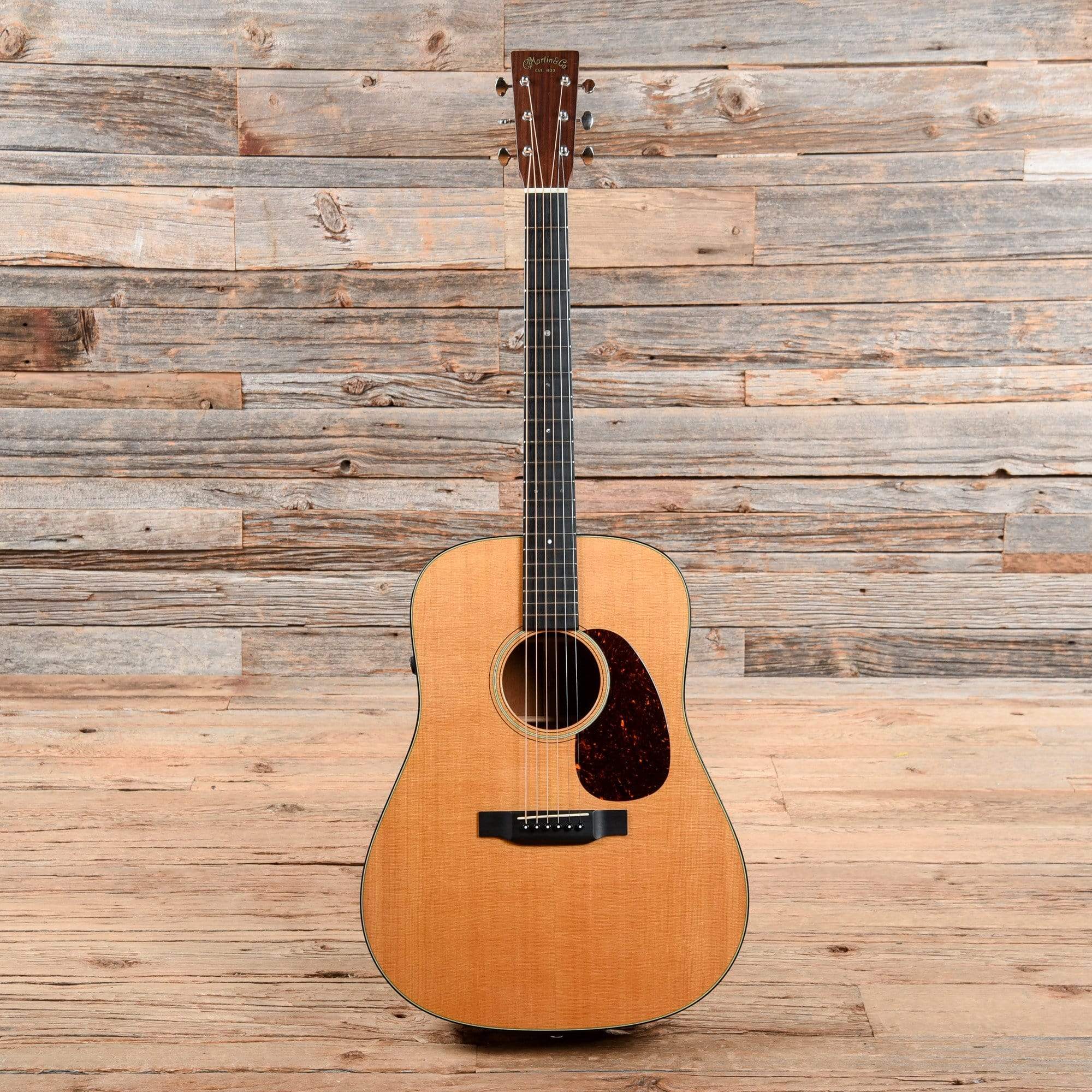 Martin Retro Series D-18E Natural 2015 Acoustic Guitars / Dreadnought