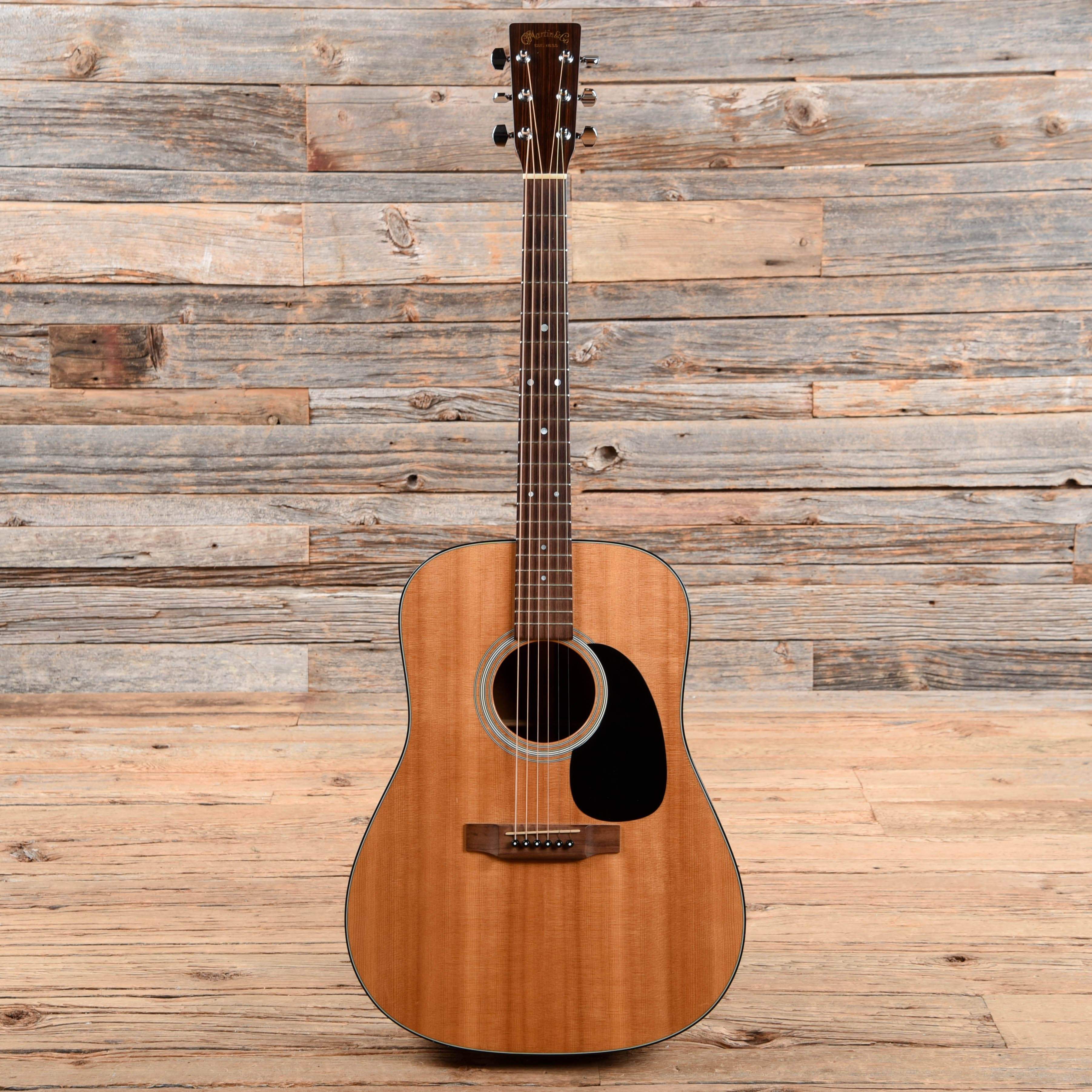 Martin Standard Series D-18 Natural 2004 – Chicago Music Exchange