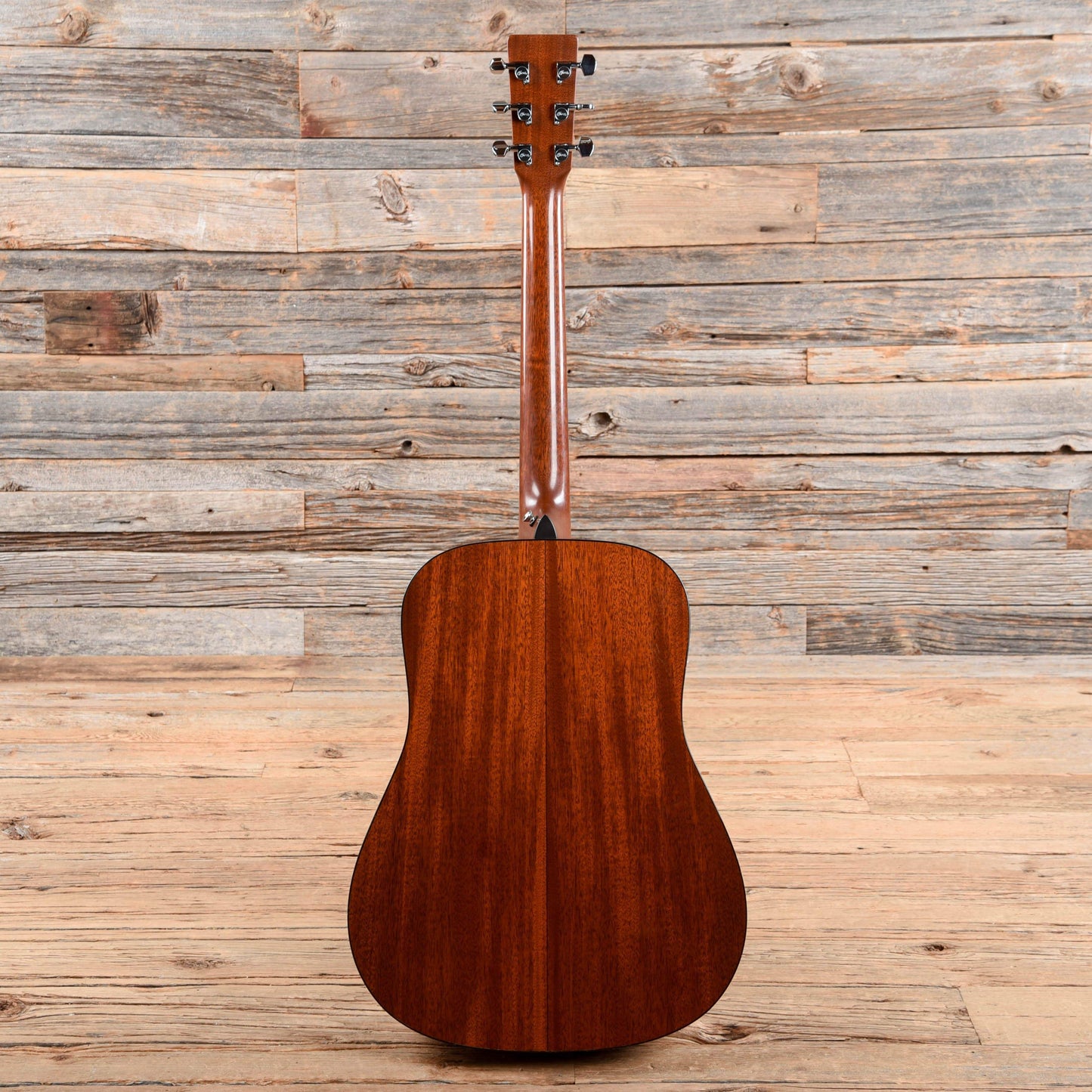 Martin Standard Series D-18 Natural 2004 Acoustic Guitars / Dreadnought