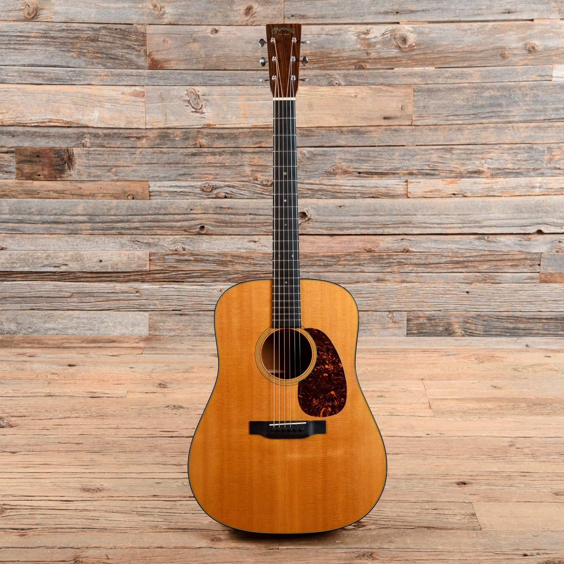 Martin Standard Series D-18 Natural 2014 Acoustic Guitars / Dreadnought