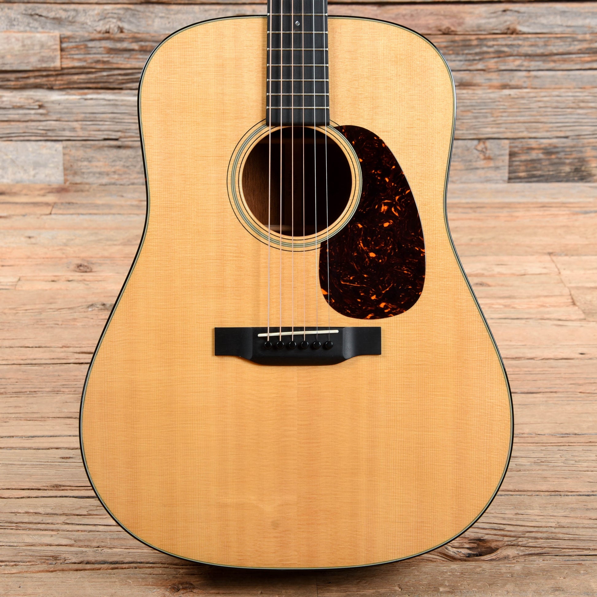 Martin Standard Series D-18 Natural 2015 Acoustic Guitars / Dreadnought