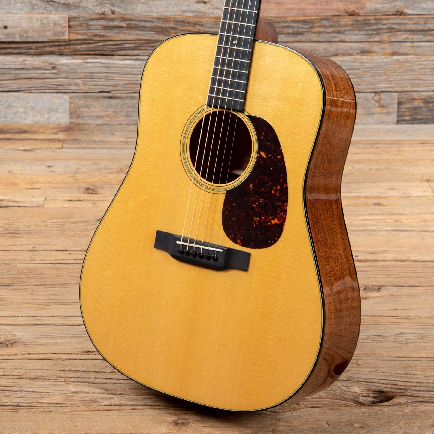 Martin Standard Series D-18 Natural 2017 Acoustic Guitars / Dreadnought