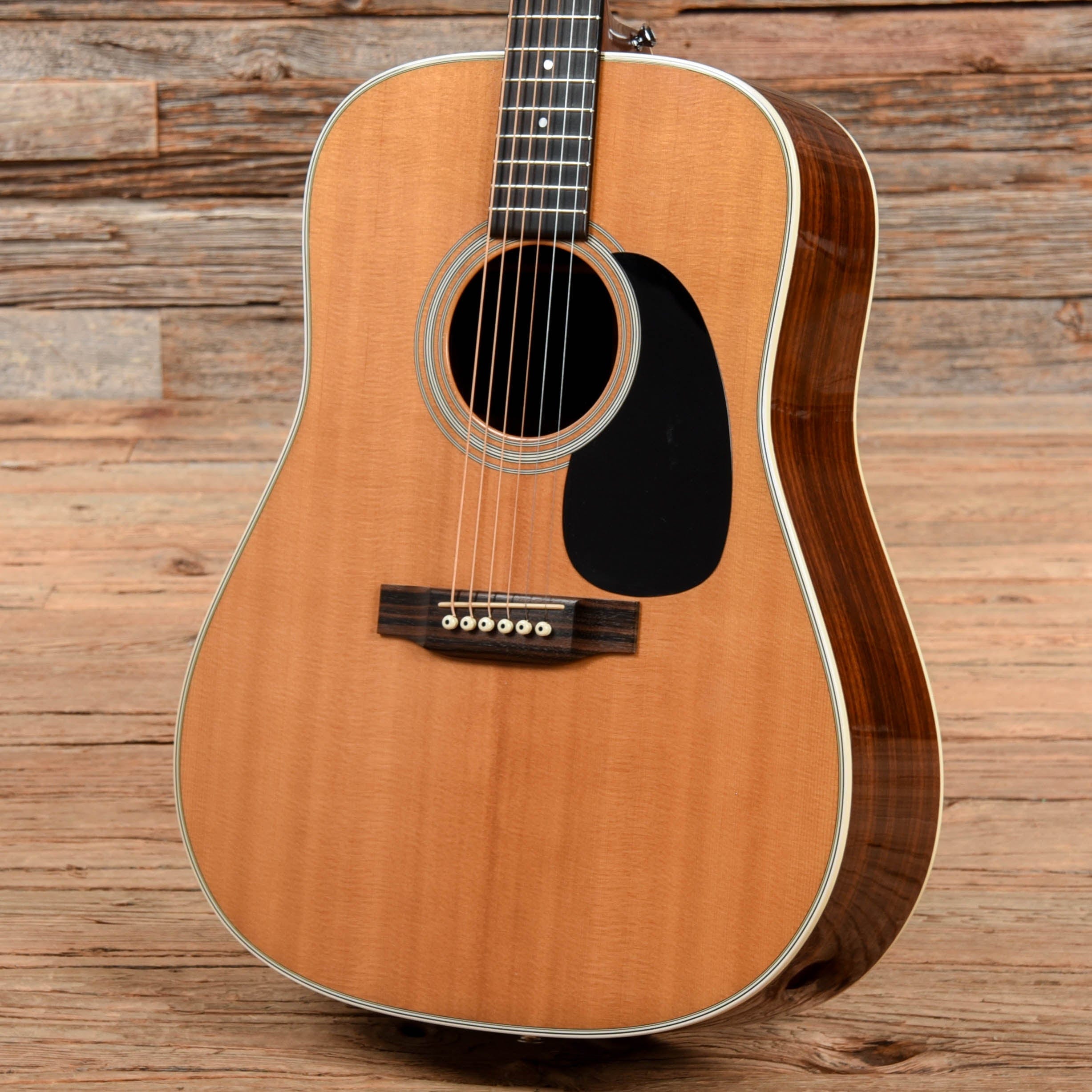 Martin Standard Series D-28 Natural Acoustic Guitars / Dreadnought