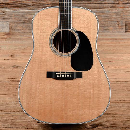 Martin Standard Series D-35 Natural Acoustic Guitars / Dreadnought