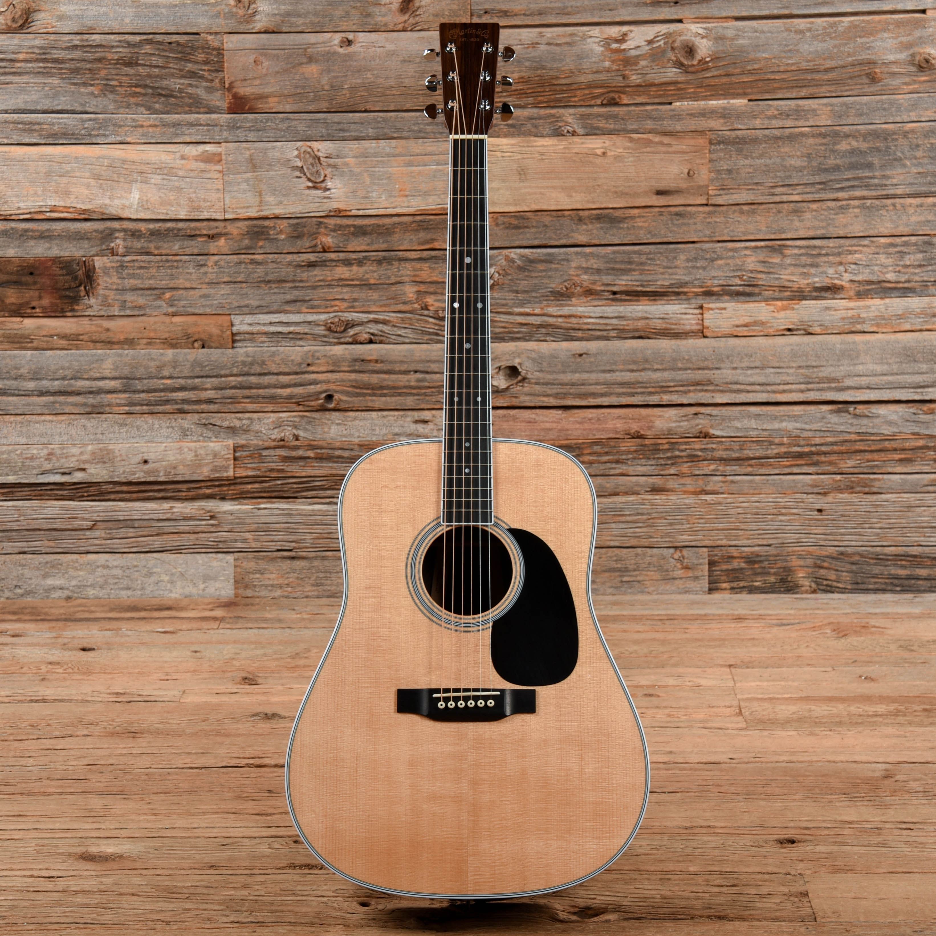 Martin Standard Series D-35 Natural Acoustic Guitars / Dreadnought