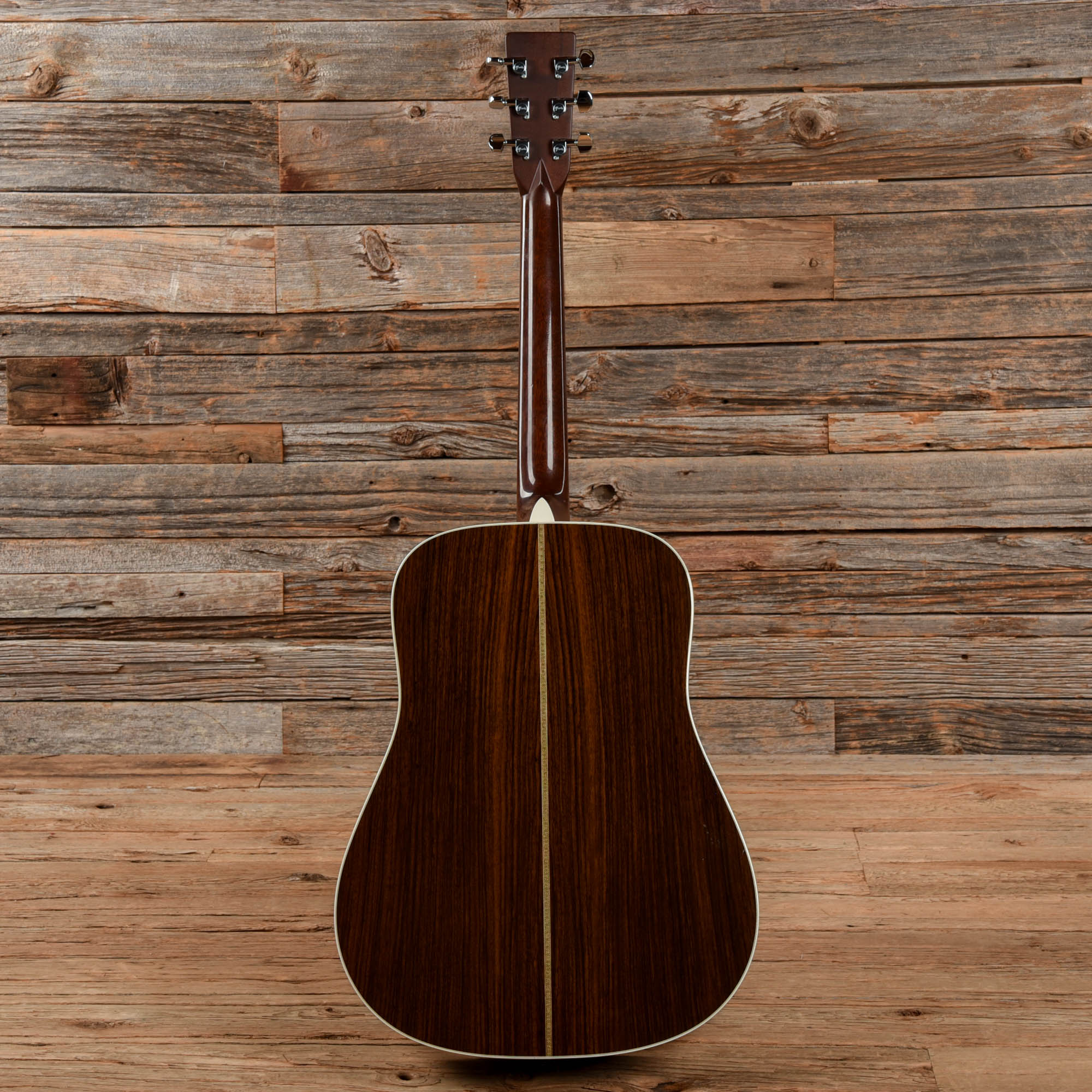 Martin Standard Series HD-28 2001 Natural 2001 Acoustic Guitars / Dreadnought