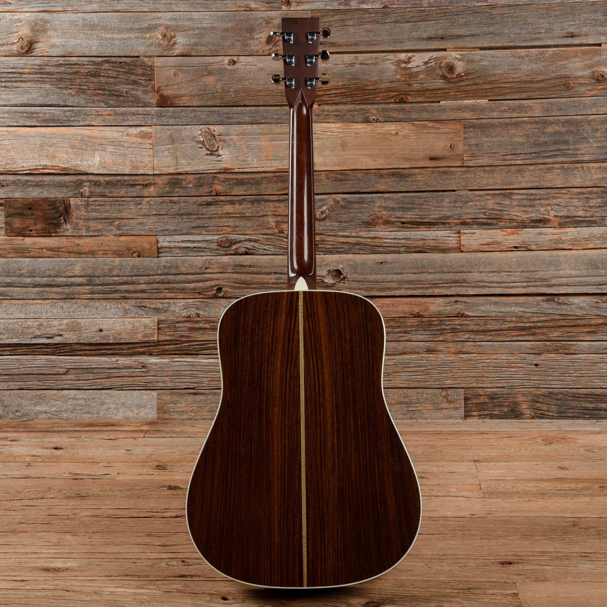 Martin Standard Series HD-28 2001 Natural 2001 Acoustic Guitars / Dreadnought