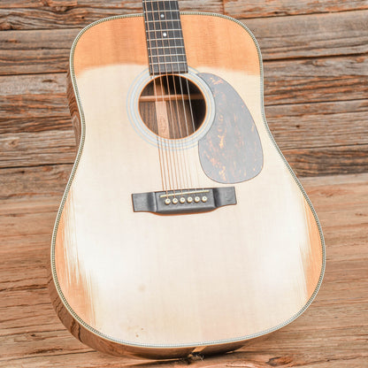 Martin Standard Series HD-28 2001 Natural 2001 Acoustic Guitars / Dreadnought