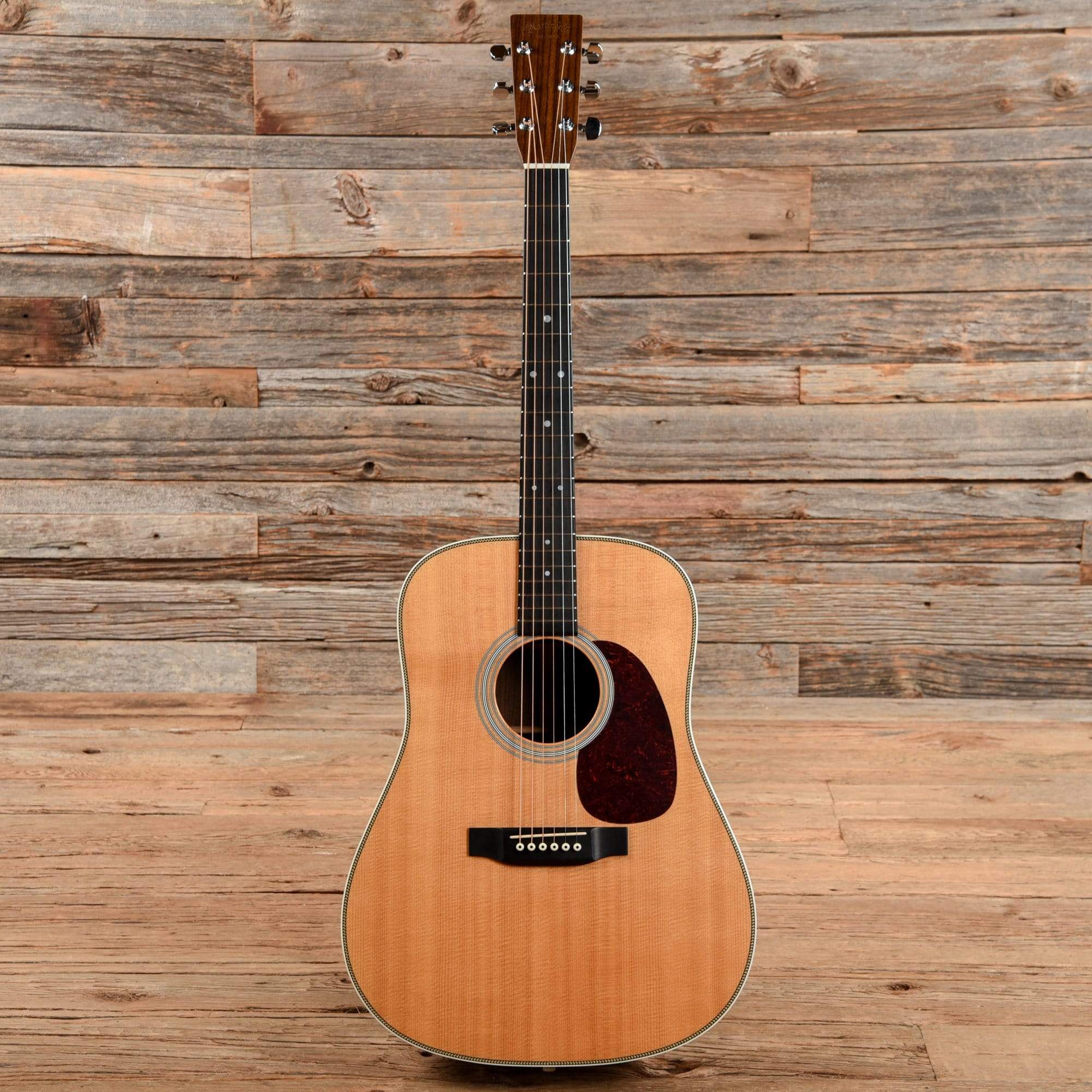 Martin Standard Series HD-28 Natural 1997 Acoustic Guitars / Dreadnought