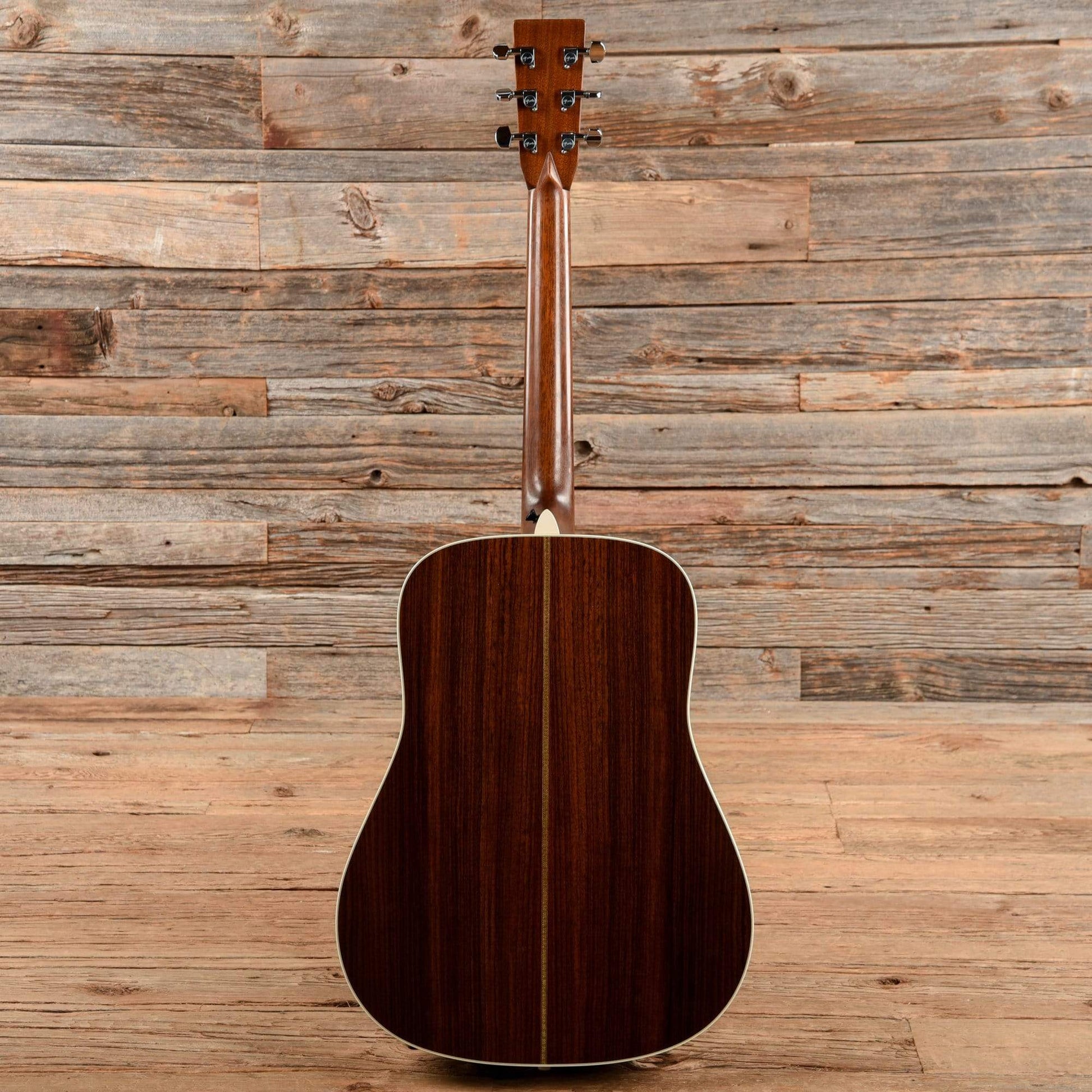 Martin Standard Series HD-28 Natural 1997 Acoustic Guitars / Dreadnought