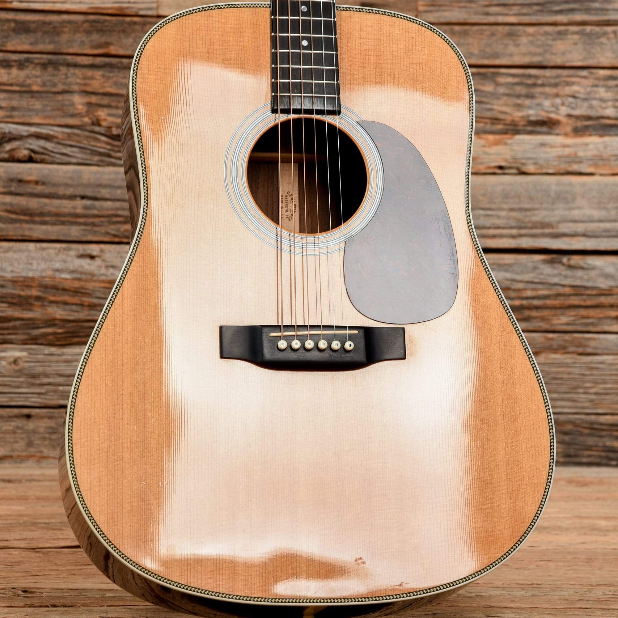 Martin Standard Series HD-28 Natural 1997 Acoustic Guitars / Dreadnought