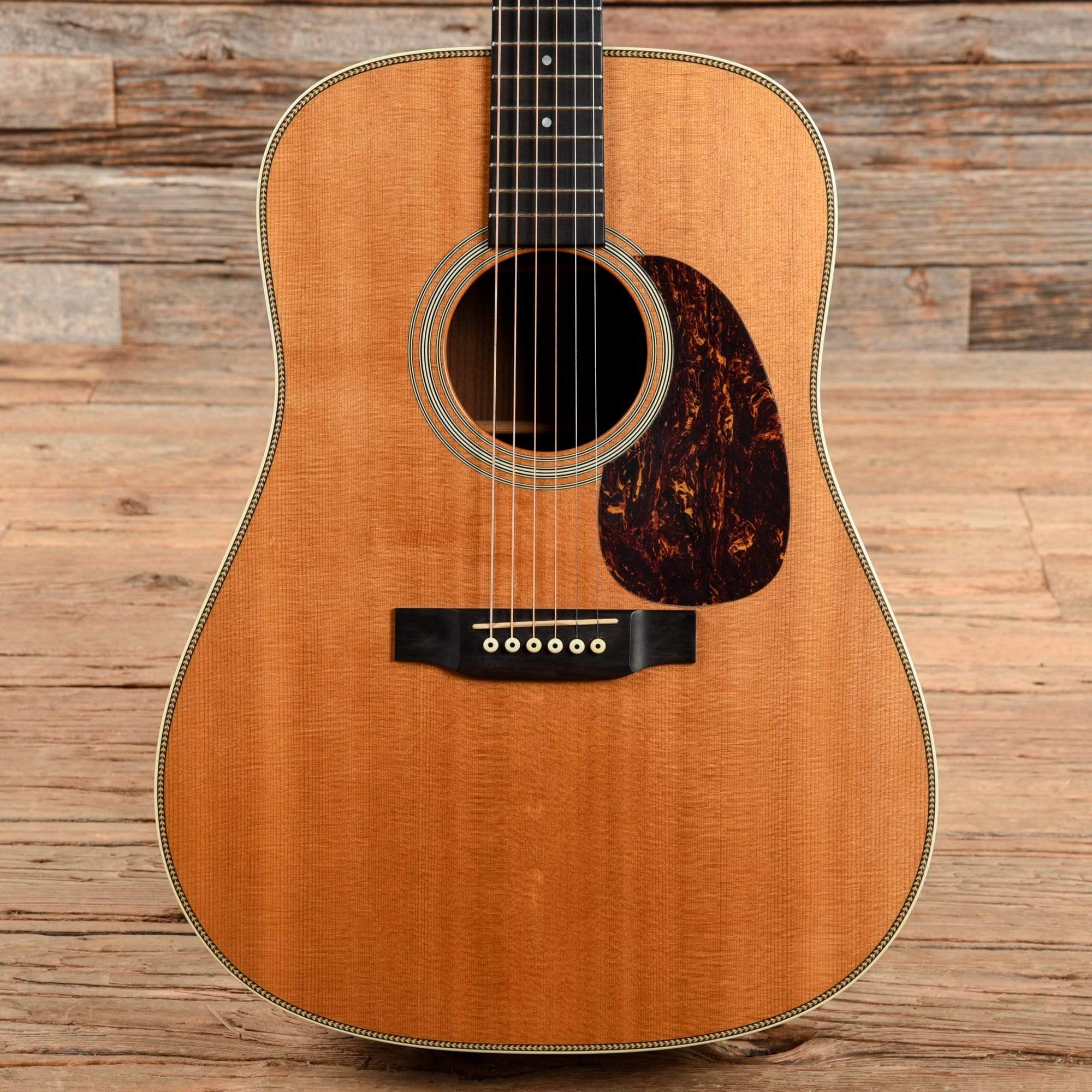 Martin Standard Series HD-28 Natural 2000 Acoustic Guitars / Dreadnought