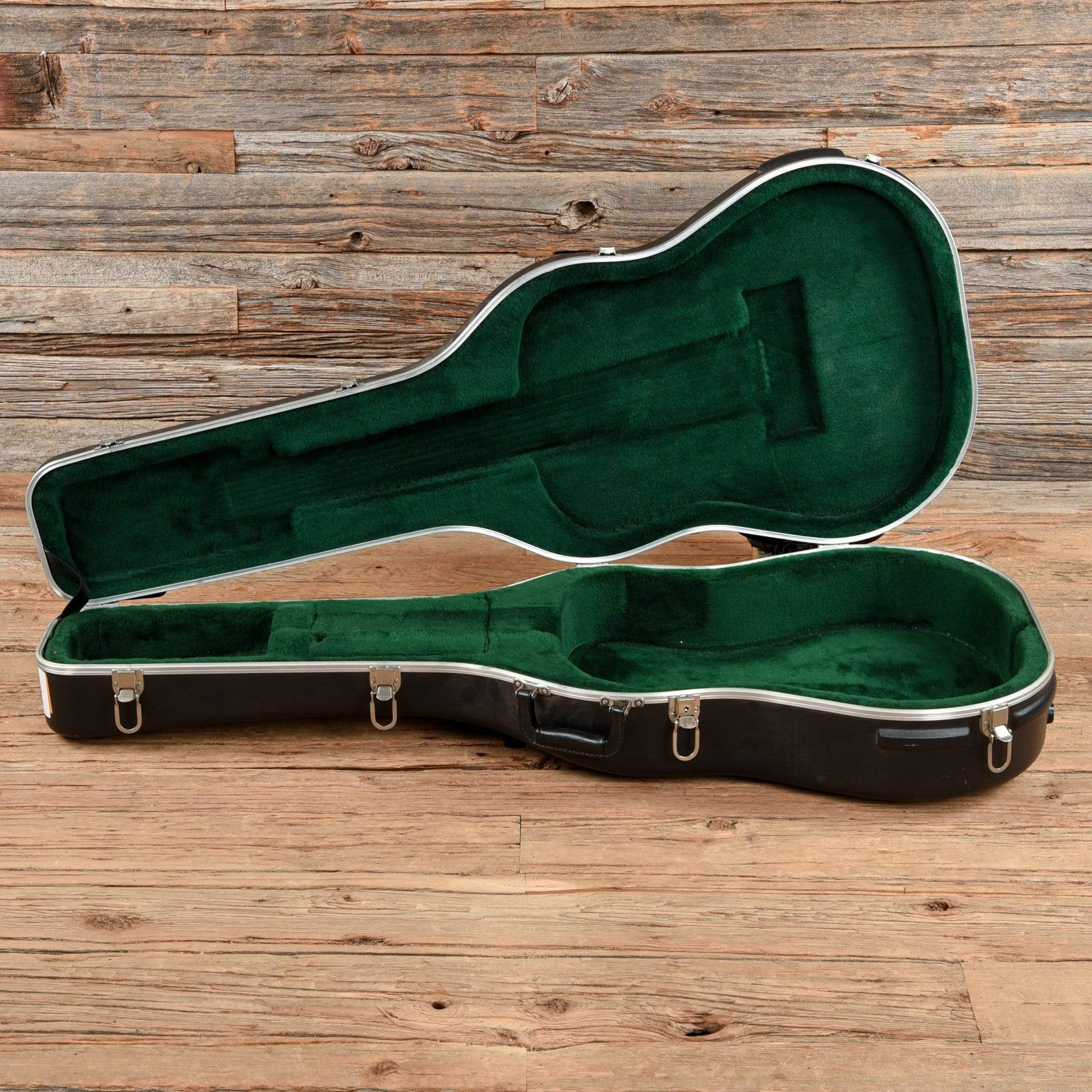 Martin Standard Series HD-28 Natural 2000 Acoustic Guitars / Dreadnought