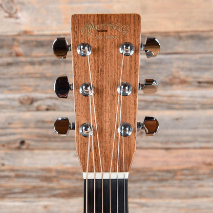 Martin Standard Series HD-28 Natural 2002 Acoustic Guitars / Dreadnought