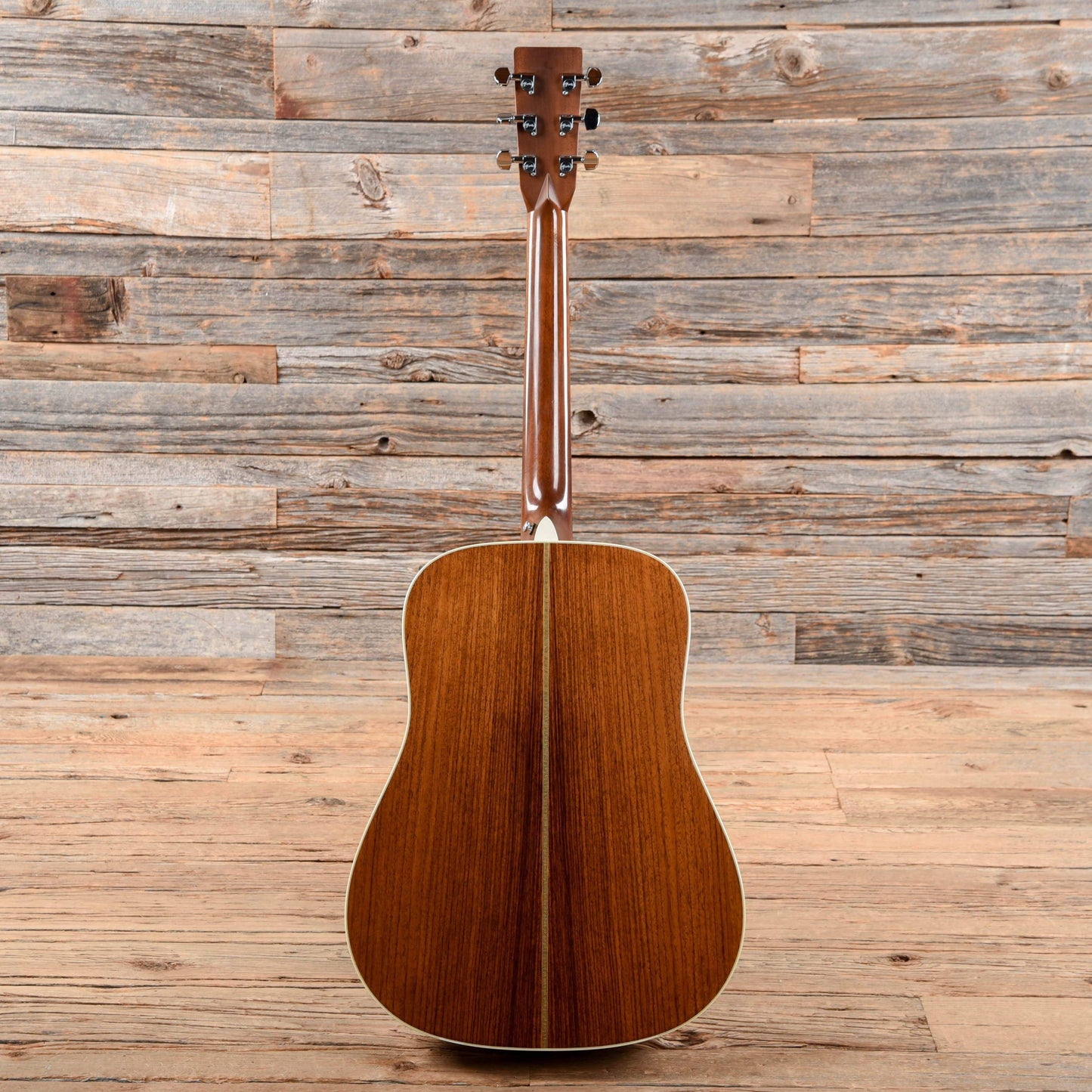 Martin Standard Series HD-28 Natural 2002 Acoustic Guitars / Dreadnought
