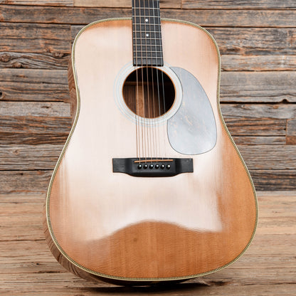 Martin Standard Series HD-28 Natural 2002 Acoustic Guitars / Dreadnought