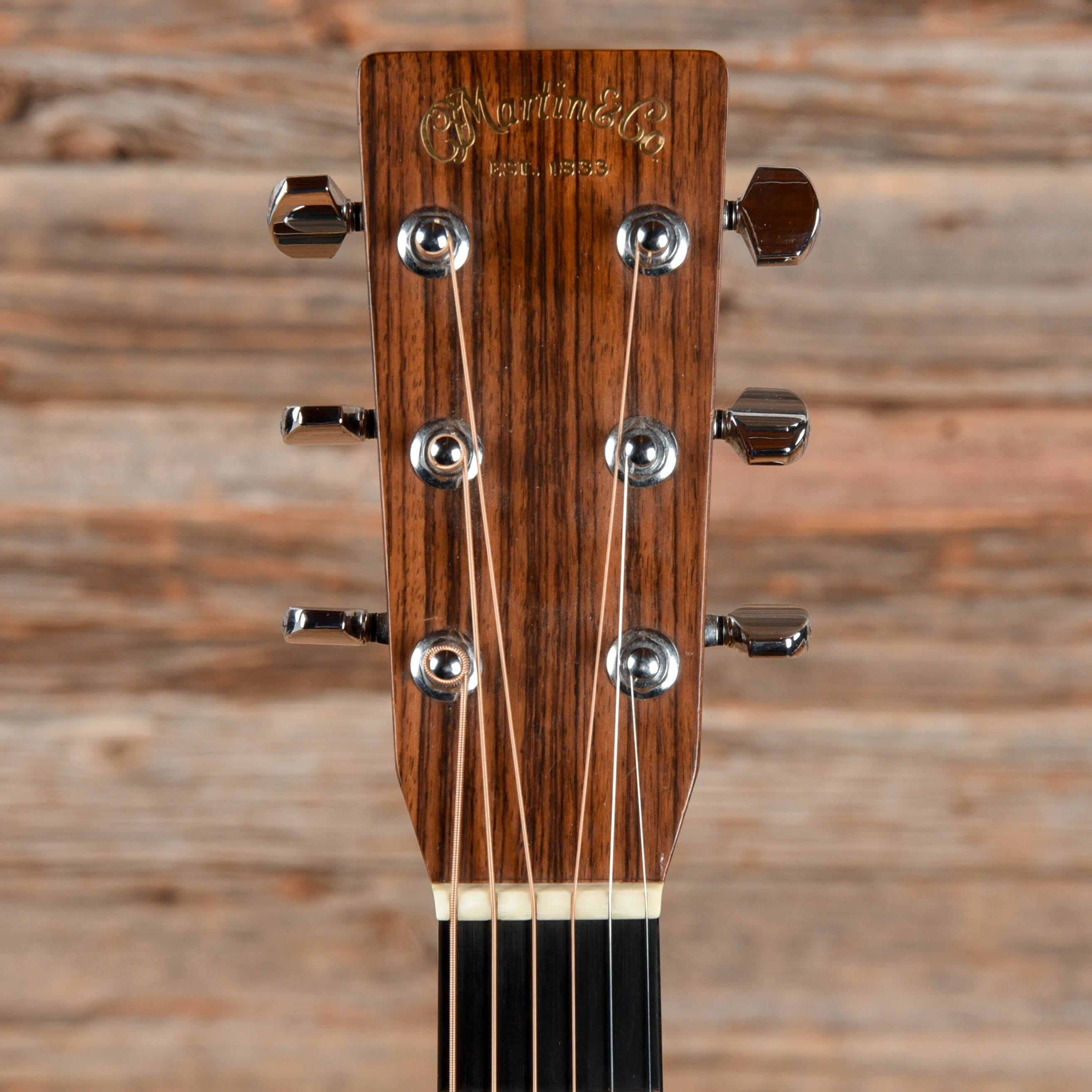 Martin Standard Series HD-28 Natural 2006 Acoustic Guitars / Dreadnought