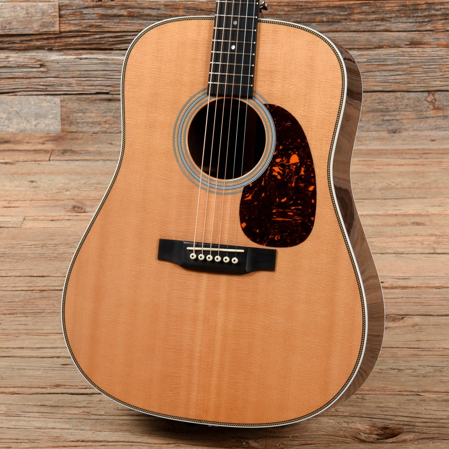 Martin Standard Series HD-28 Natural 2014 Acoustic Guitars / Dreadnought