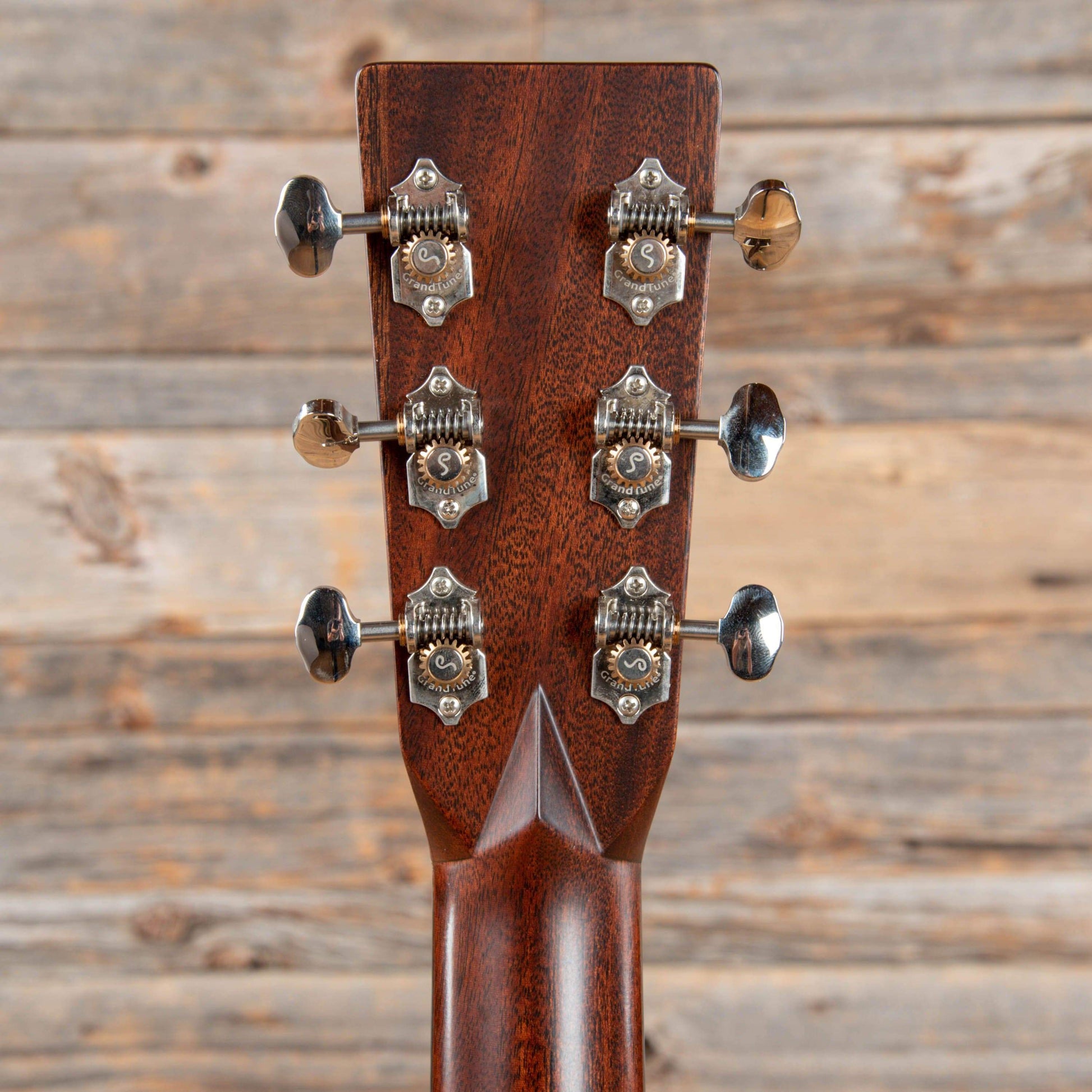 Martin Standard Series HD-28 Natural 2017 Acoustic Guitars / Dreadnought
