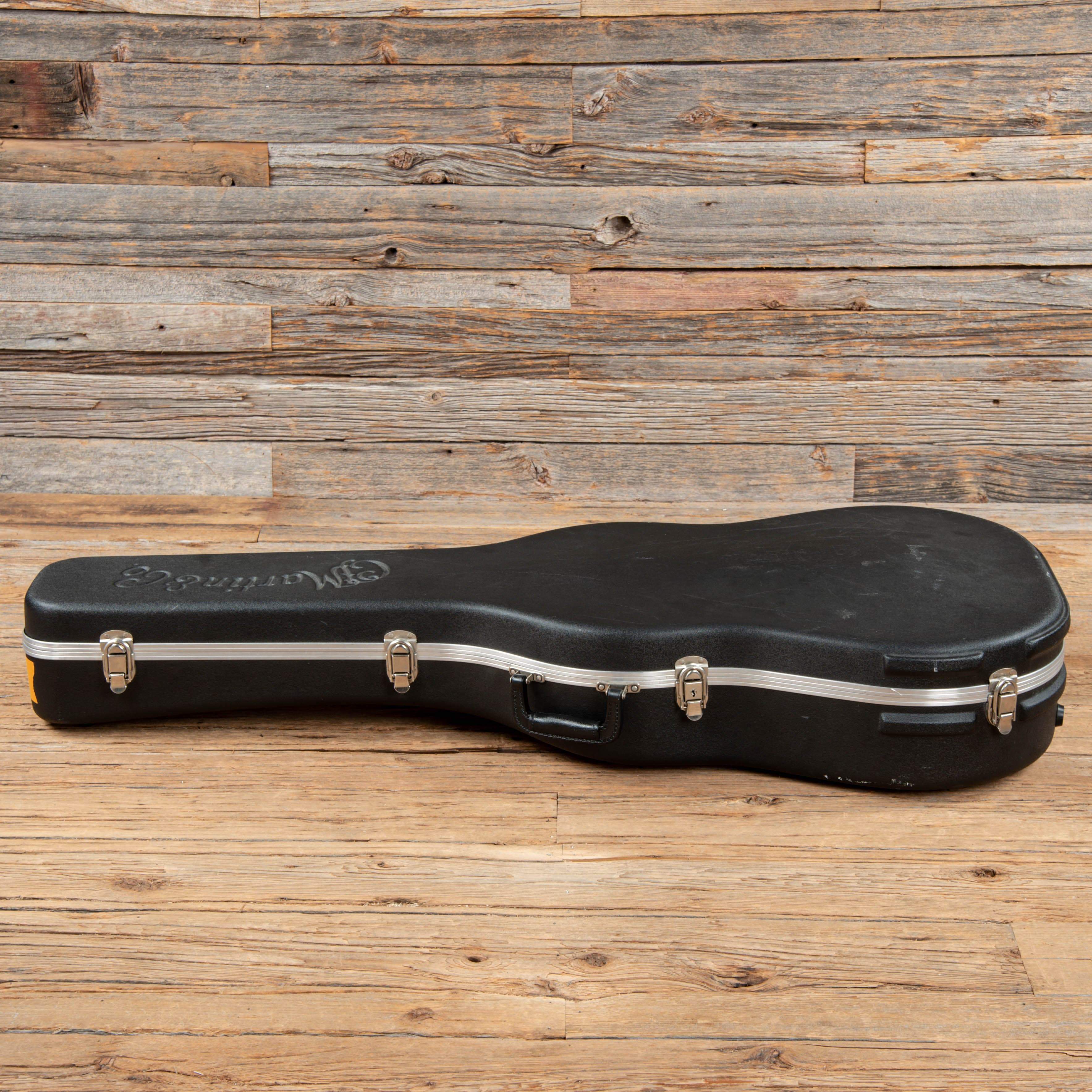 Martin Standard Series HD-28 Natural 2017 Acoustic Guitars / Dreadnought