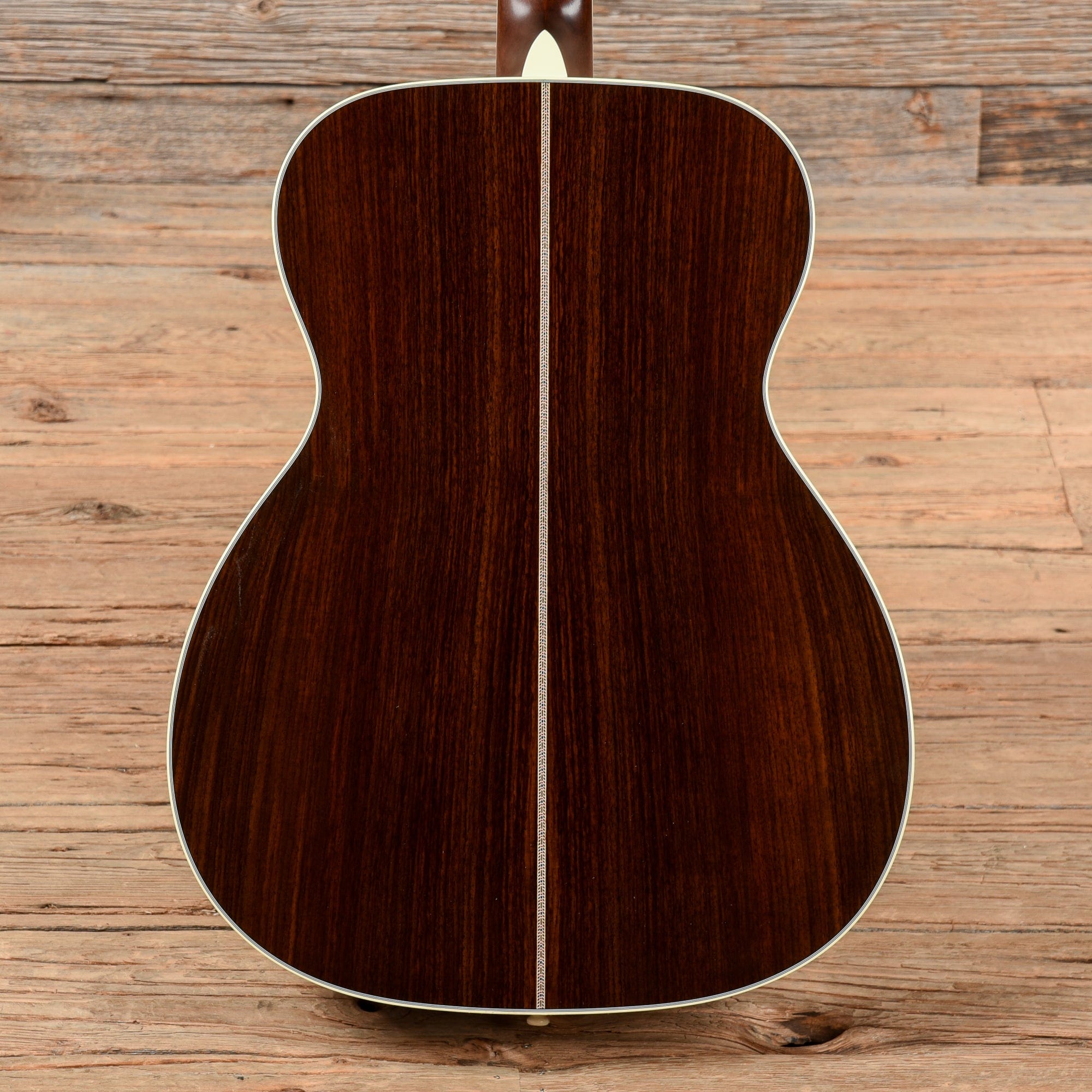 Martin J-40 Natural Acoustic Guitars / Jumbo