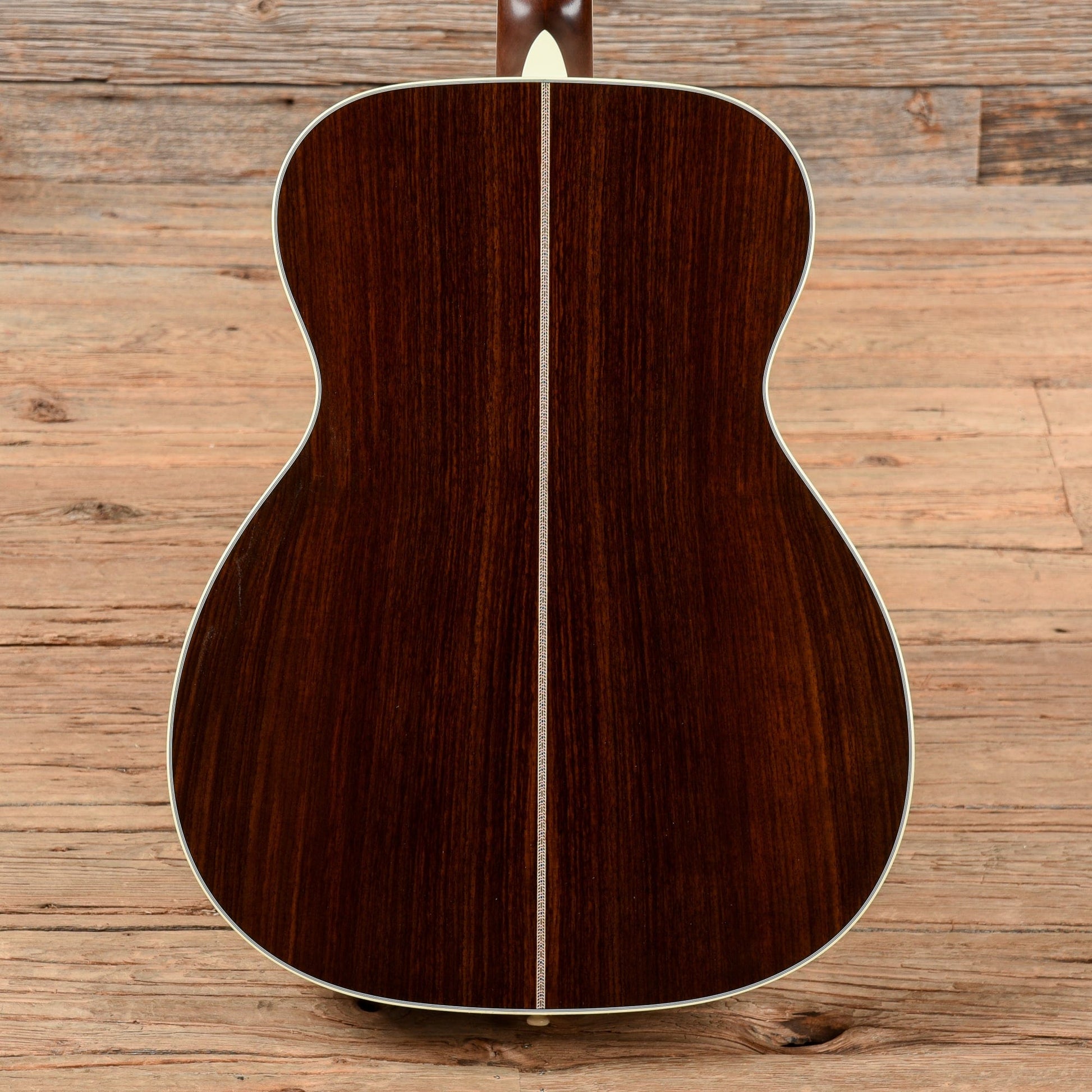 Martin J-40 Natural Acoustic Guitars / Jumbo