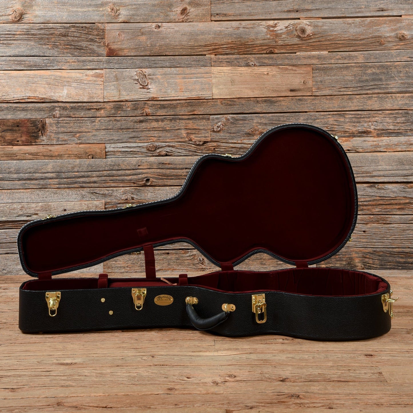 Martin J-40 Natural Acoustic Guitars / Jumbo