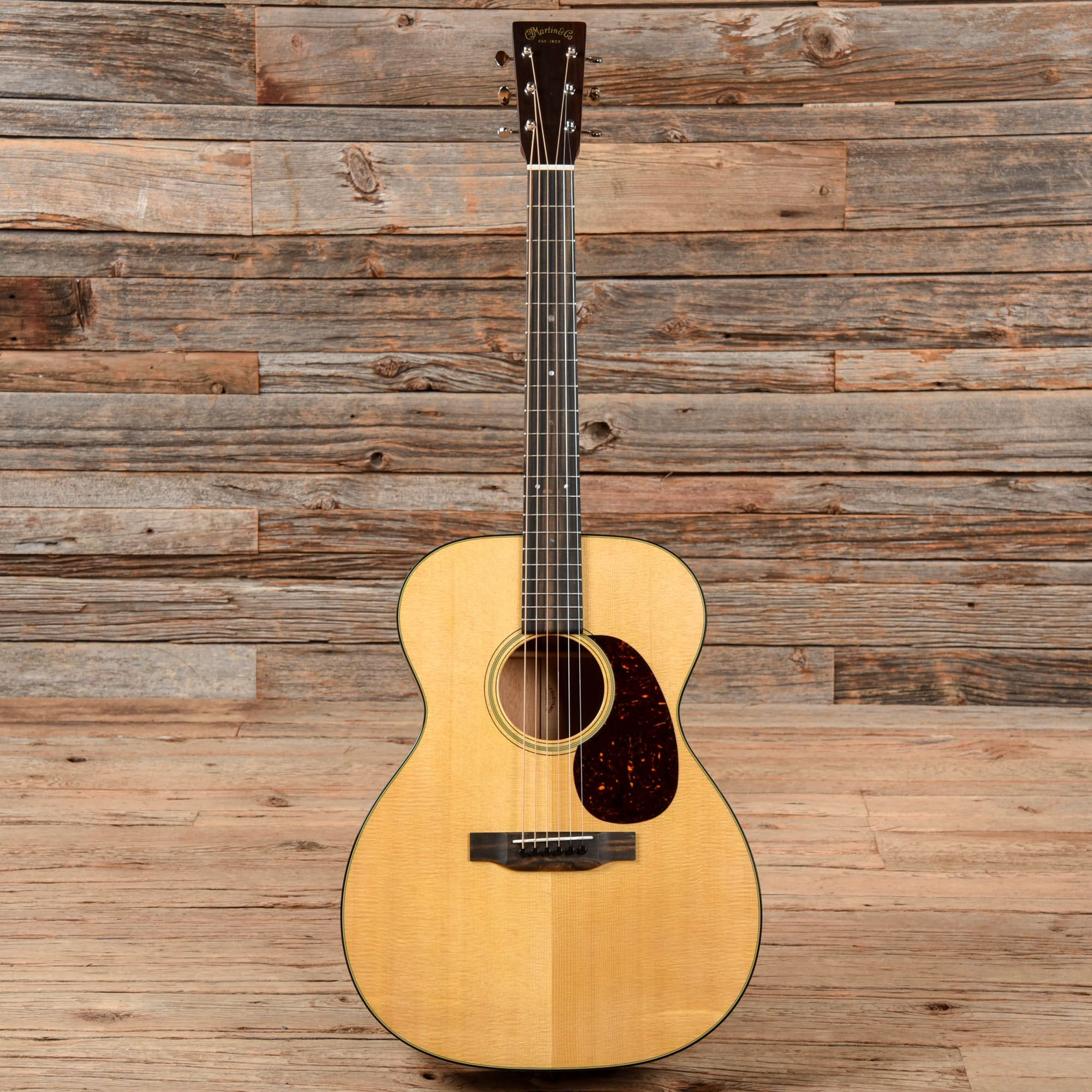 Martin 000-18 Acoustic Guitars