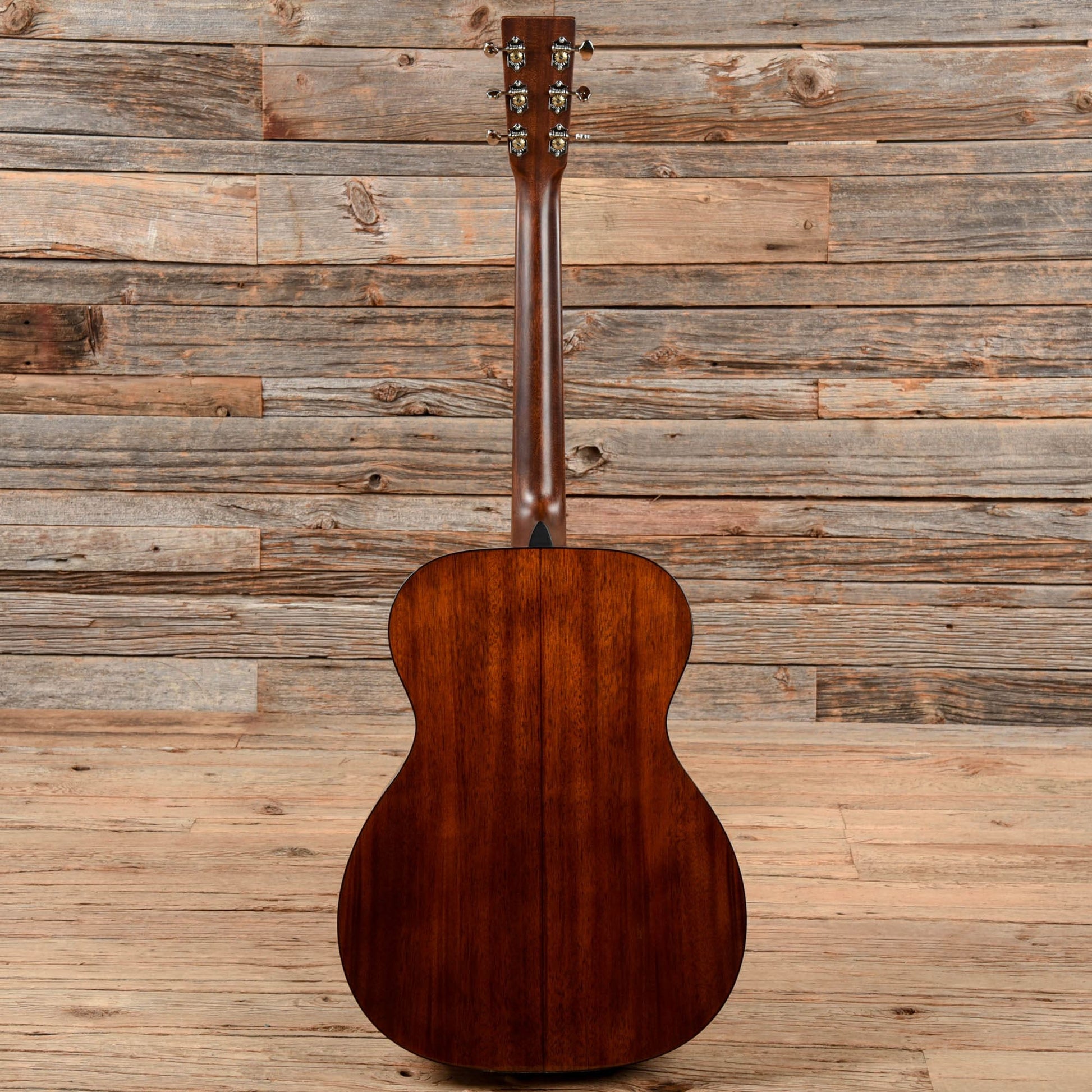 Martin 000-18 Acoustic Guitars