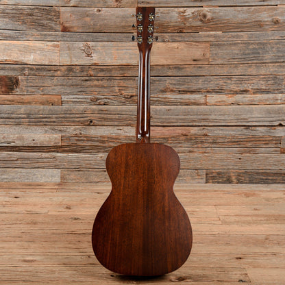 Martin 00-15M Natural Acoustic Guitars / OM and Auditorium