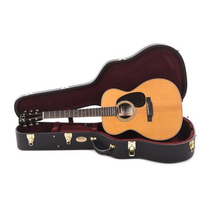 Martin 000-28 Brooke Ligertwood Natural Acoustic Guitars / OM and Auditorium