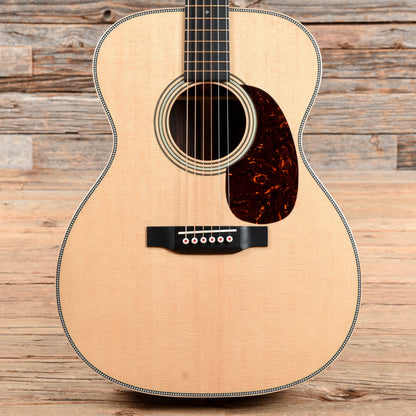 Martin 000-28 Modern Deluxe Natural 2019 Acoustic Guitars / OM and Auditorium