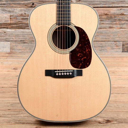 Martin 000-28 Modern Deluxe Natural 2019 Acoustic Guitars / OM and Auditorium