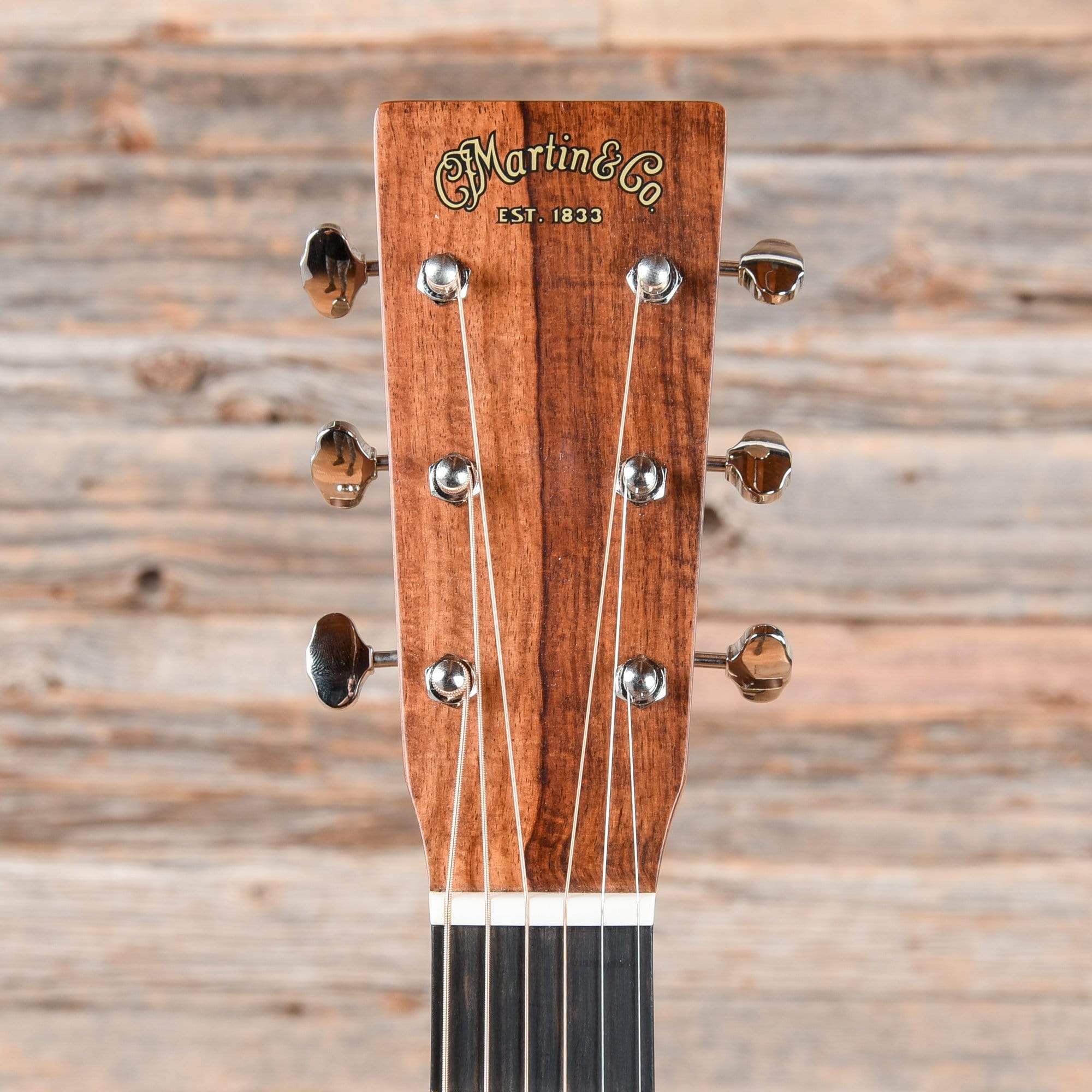 Martin 00016E Sitka Spruce/Granadillo w/Pickup Acoustic Guitars / OM and Auditorium