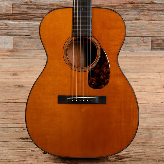 Martin Custom Shop 00-18 Natural 2011 Acoustic Guitars / OM and Auditorium