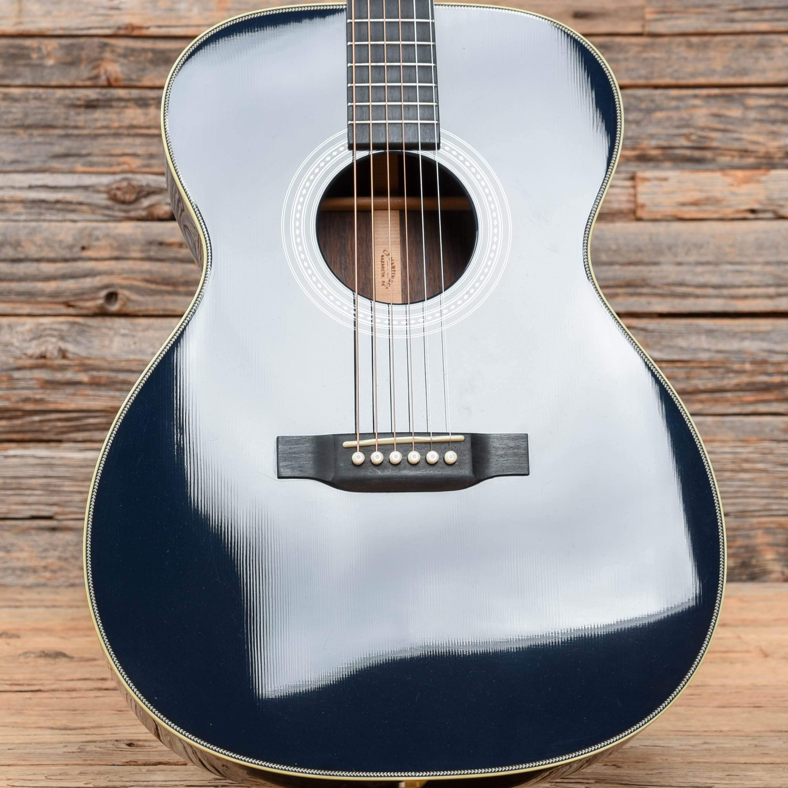 Martin Custom Shop 000-14 Fret Dark Navy Blue 2015 Acoustic Guitars / OM and Auditorium